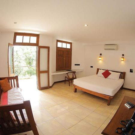 Kithul Kanda The Mountain Resort Padukka Exterior photo