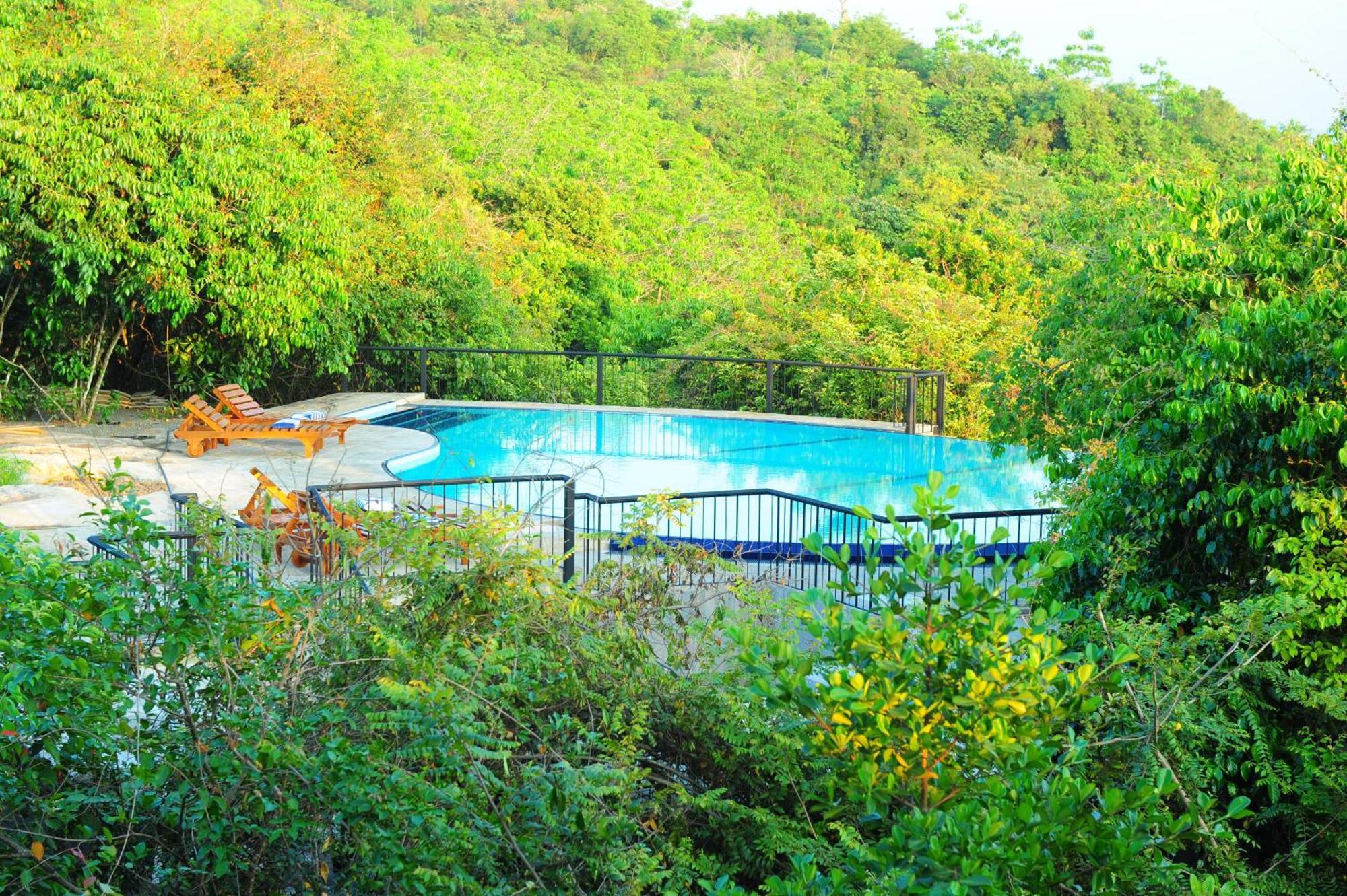 Kithul Kanda The Mountain Resort Padukka Exterior photo
