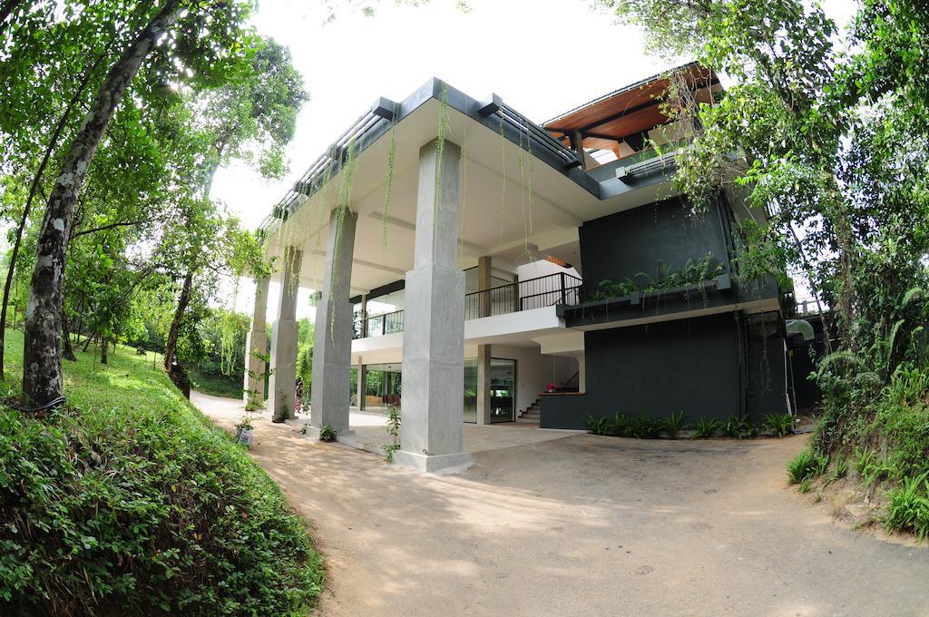 Kithul Kanda The Mountain Resort Padukka Exterior photo